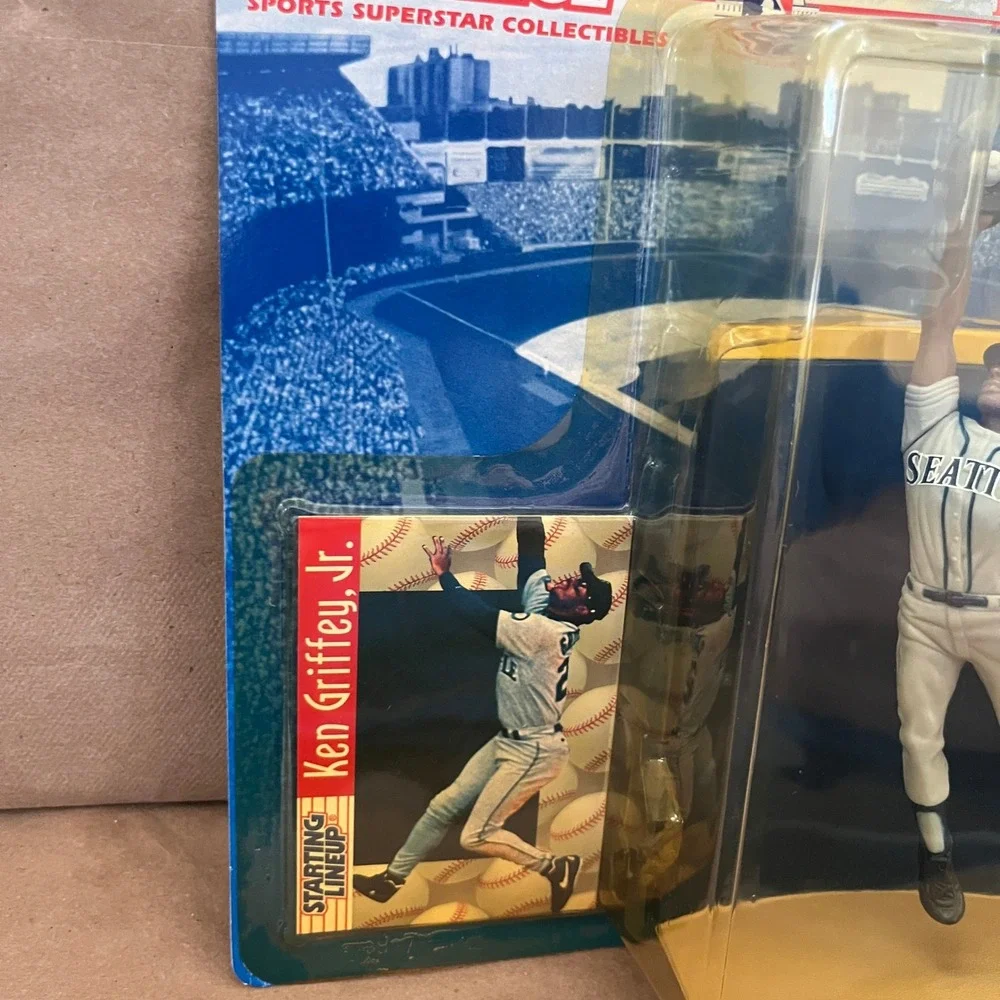 1997 Kenner Starting Lineup Ken Griffey Jr Seattle Mariners 10th Year Edition